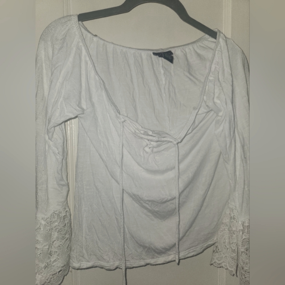 * Medium Rue21 long sleeved top